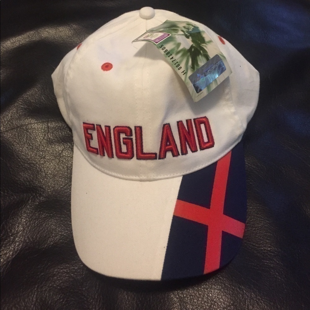 NWT Authentic FIFA World Cup ENGLAND Hat